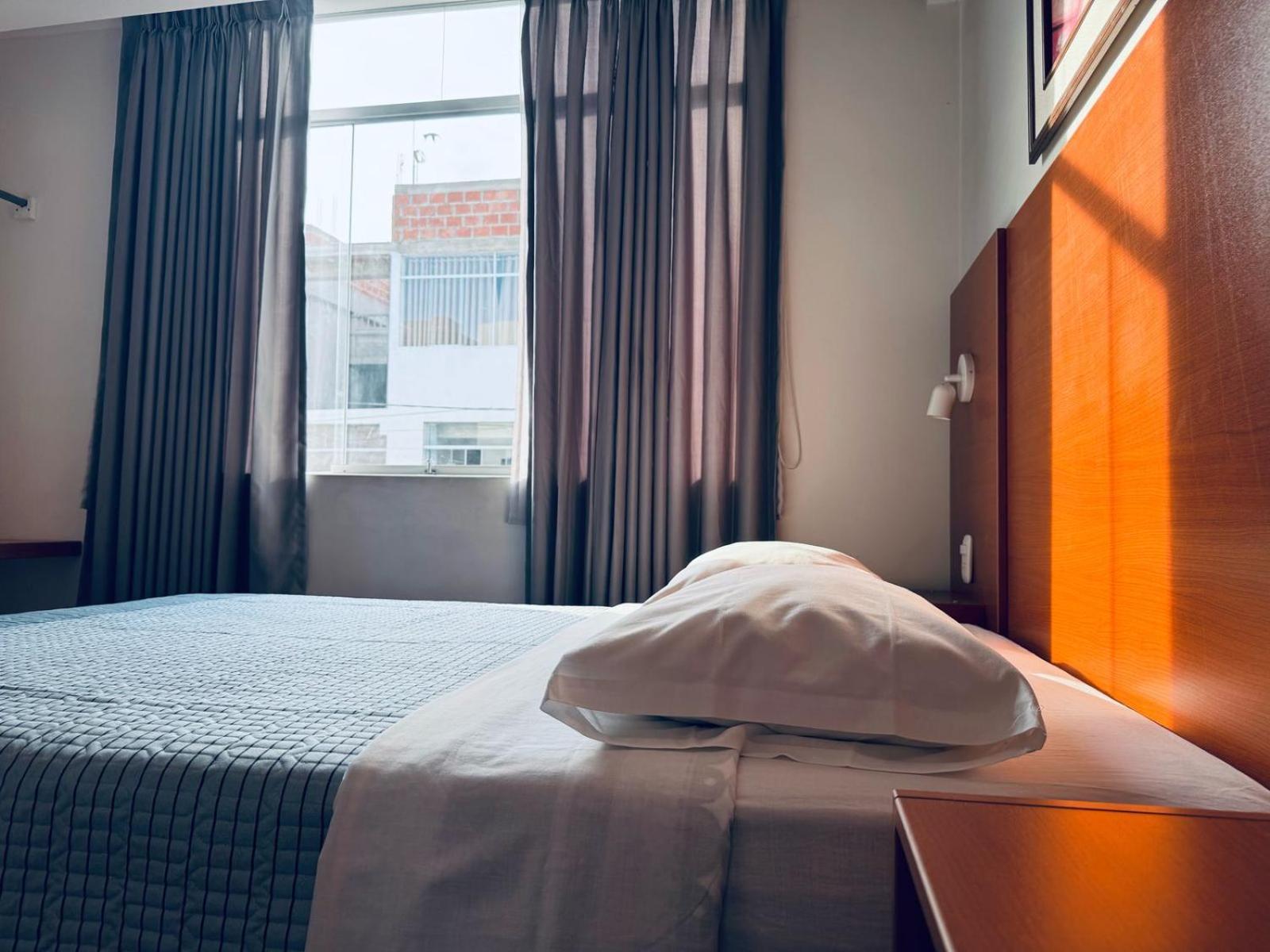 Hostal Silpay Tacna Ngoại thất bức ảnh